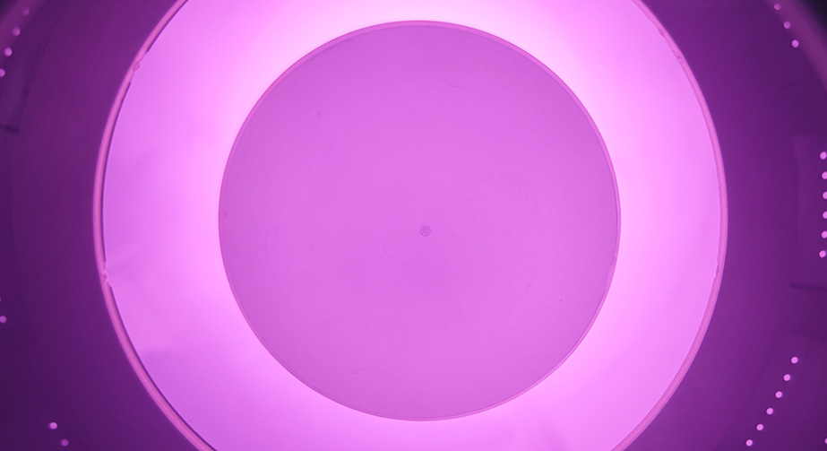 氧WWW.麻豆.COM处理改善石墨烯气凝胶的亲水性