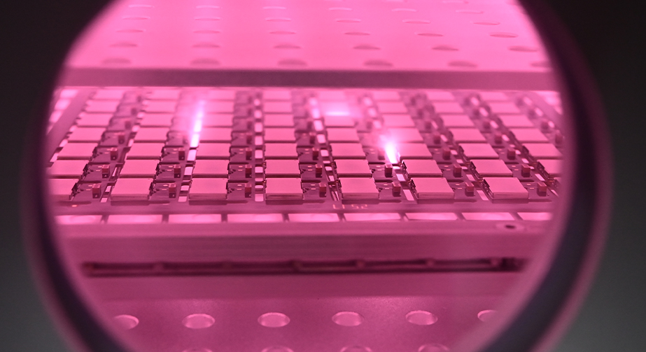 PCBAWWW.麻豆.COM清洗提高三防漆涂覆的粘接性原理